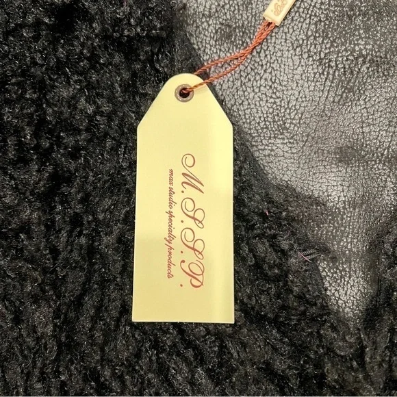 Max Studio Specialty Product Fluff Black Vest Size Large. NWT. - Picture 2 of 11